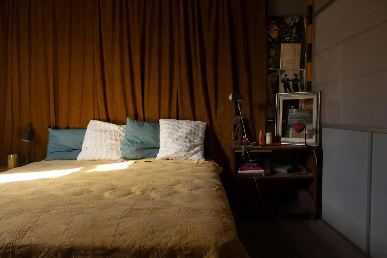 Local 6 Bed and Breakfast Βαρκελώνη
